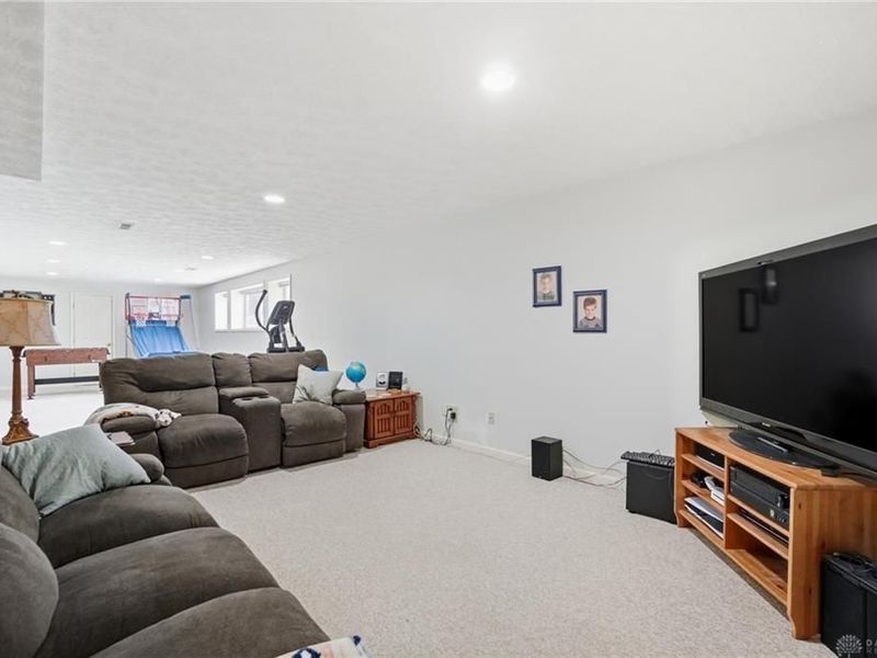 930 Indigo Creek Circle, Washington Township, OH 45458 Photo 63