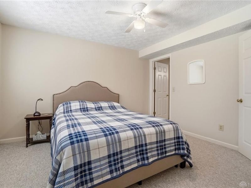 930 Indigo Creek Circle, Washington Township, OH 45458 Photo 72