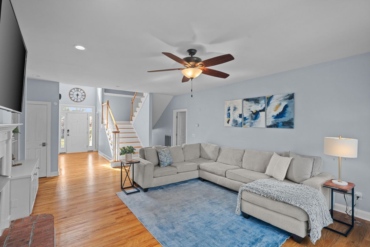 4285 Club Course Drive Photo 7