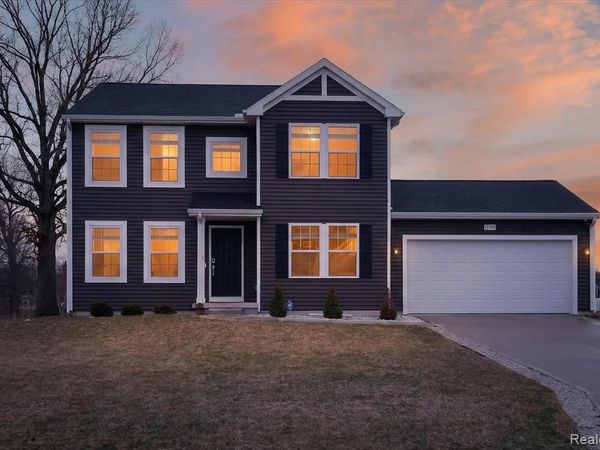 13780 Oasis Avenue, Holland Twp, MI 49424