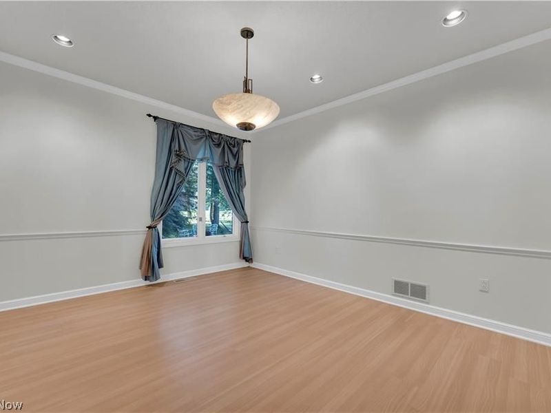 416 Castle Pines Drive, Akron, OH 44333 Photo 22