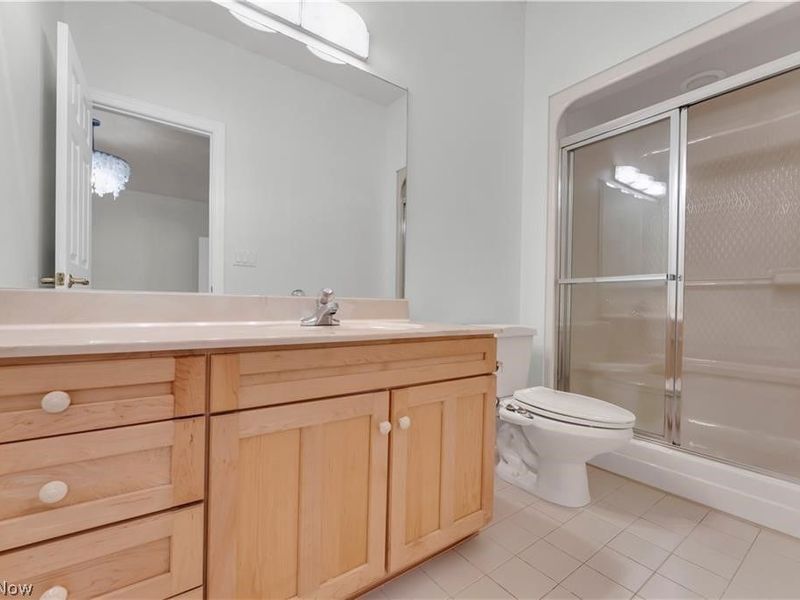 416 Castle Pines Drive, Akron, OH 44333 Photo 33