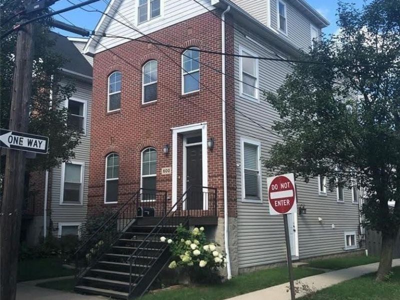 600 Literary Road, Unit Up, Cleveland, OH 44113 Photo 1