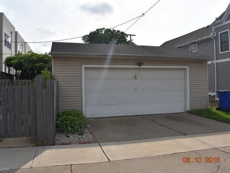 600 Literary Road, Unit Up, Cleveland, OH 44113 Photo 14