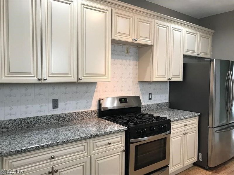 600 Literary Road, Unit Up, Cleveland, OH 44113 Photo 5