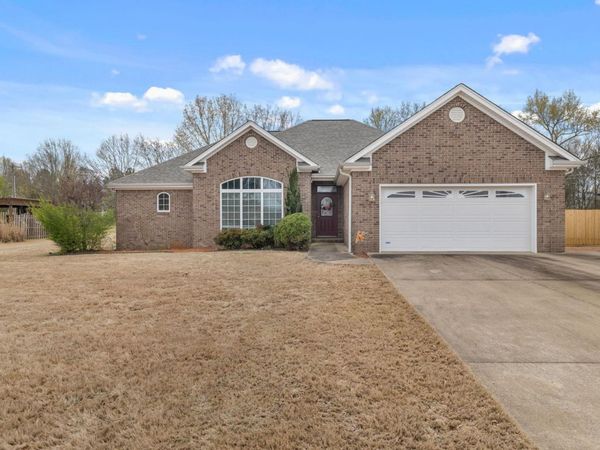 1440 Memory Ln, Tuscumbia, AL