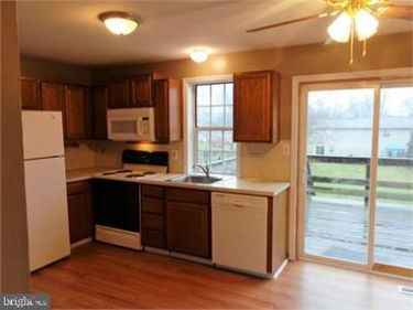 14 WINDSOR COURT, MILLERSVILLE, PA 17551
