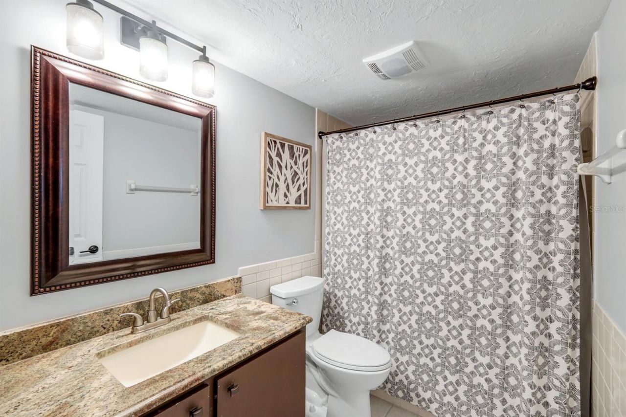 894 Buttonwood Drive , Unit 221, Fort Myers Beach, FL 33931 Photo