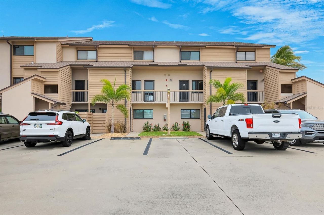 894 Buttonwood Drive , Unit 221, Fort Myers Beach, FL 33931 Photo