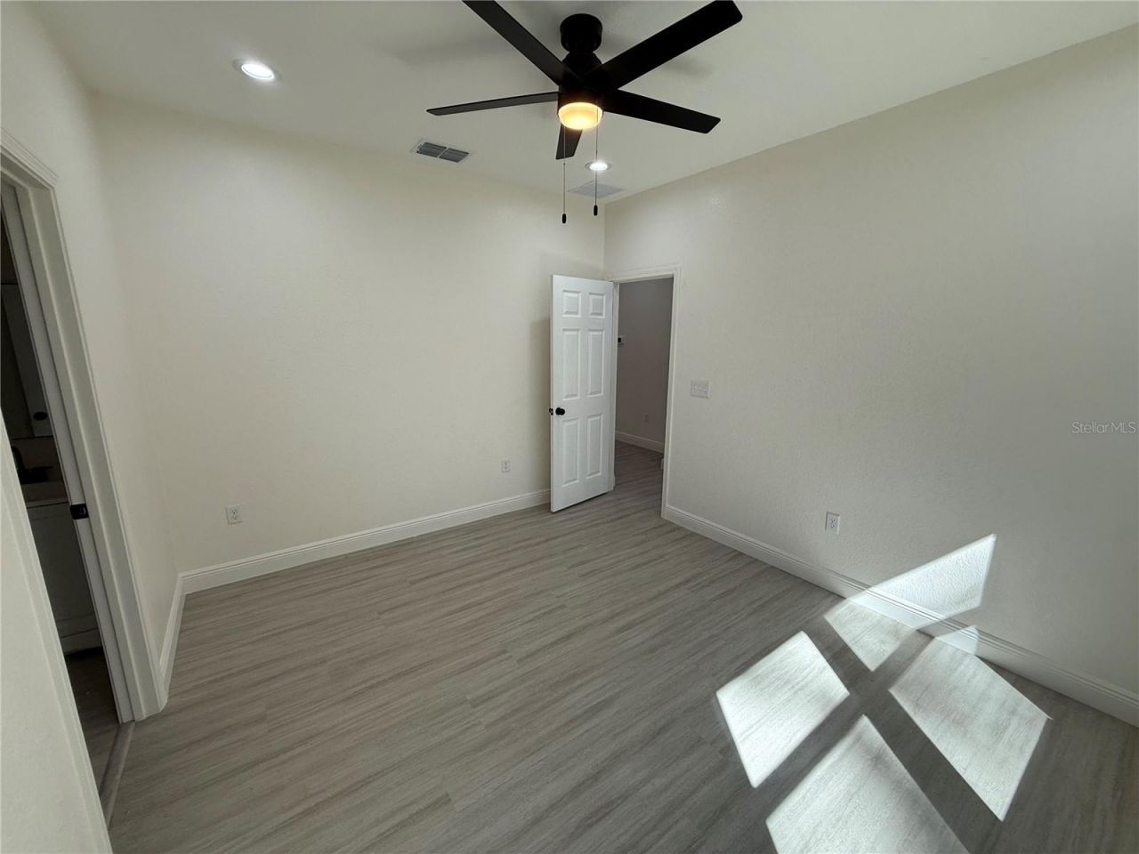 1311 NE 3rd Avenue, Gainesville, FL 32641 Photo