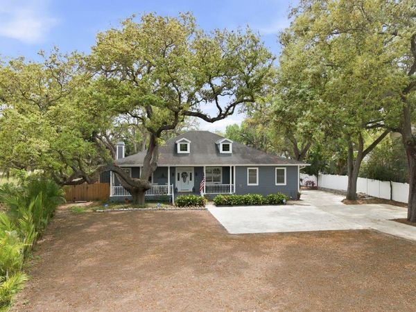 2351 NE COACHMAN ROAD, CLEARWATER, FL 33765