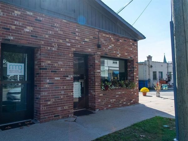 110 E Third Street, Unit 5, Harbor Springs, MI 49740