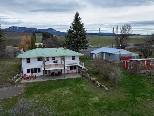 3611 Highway 8, Troy, ID 83871