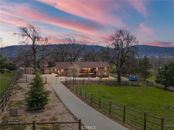 29210 Greenwater Drive, Tehachapi, CA 93561