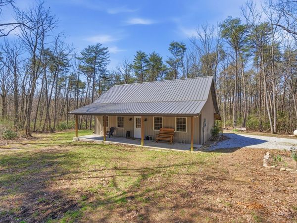 1978 Highland Bluff Trl , Pelham, TN 37366