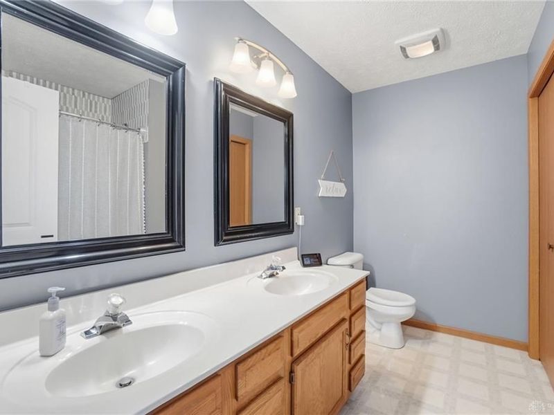 2586 Renwick Way, Troy, OH 45373 Photo 36