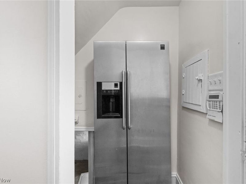 2010 E 226th Street, Euclid, OH 44117 Photo 12