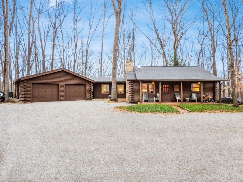 1060 Fox Lane , Sugar Grove, OH 43155 Photo 1