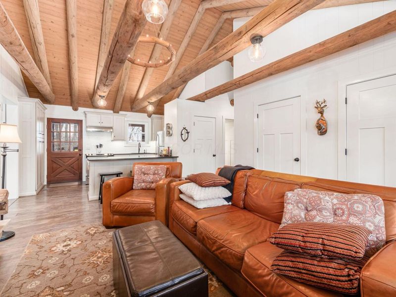 1060 Fox Lane , Sugar Grove, OH 43155 Photo 6