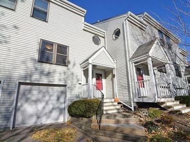 244 3rd Avenue NE, Minneapolis, MN 55413