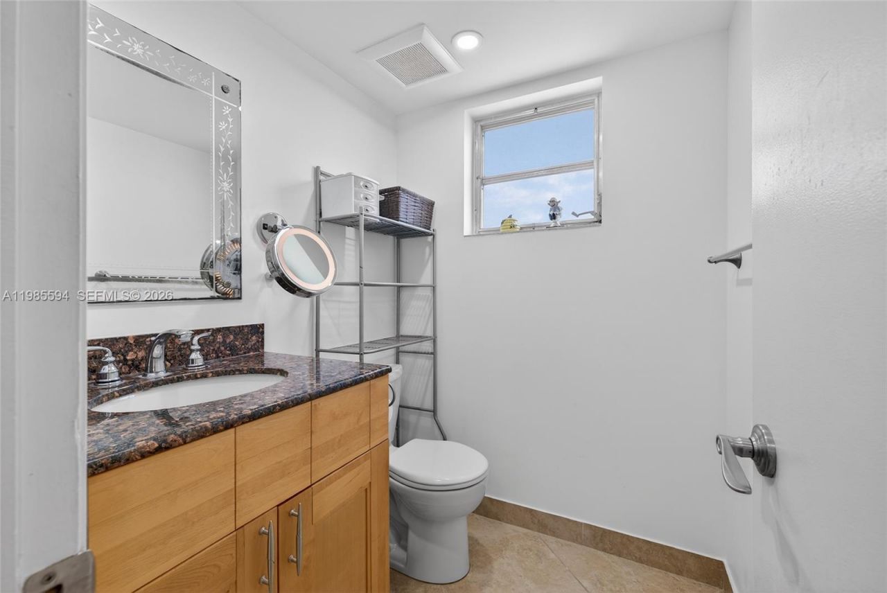 3777 NW 78th Ave , Unit 8F, Davie, FL 33024 Photo