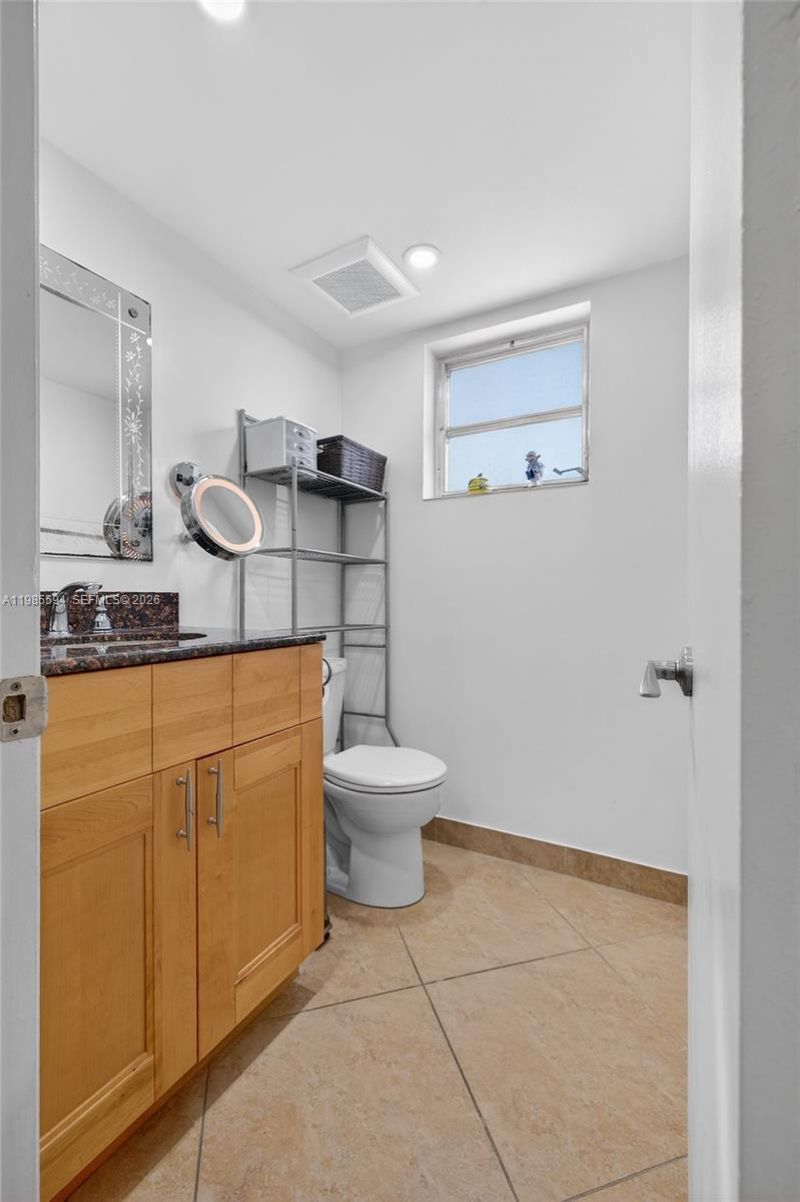 3777 NW 78th Ave , Unit 8F, Davie, FL 33024 Photo