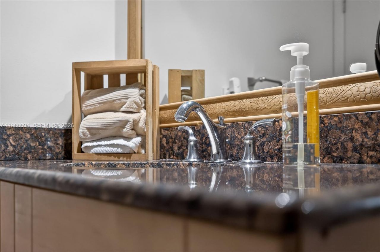 3777 NW 78th Ave , Unit 8F, Davie, FL 33024 Photo