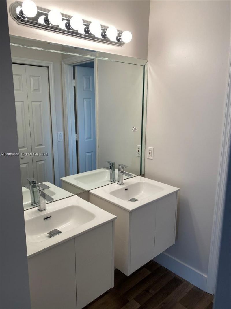 14117 N Forest Oak Cir , Davie, FL 33325 Photo