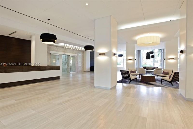 100 Bayview Dr , Unit 228, Sunny Isles Beach, FL 33160 Photo