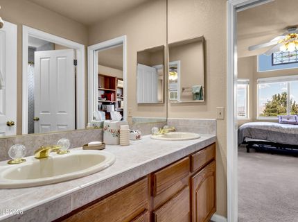 6194 Laurelwood Drive, Reno, NV 89519 Photo