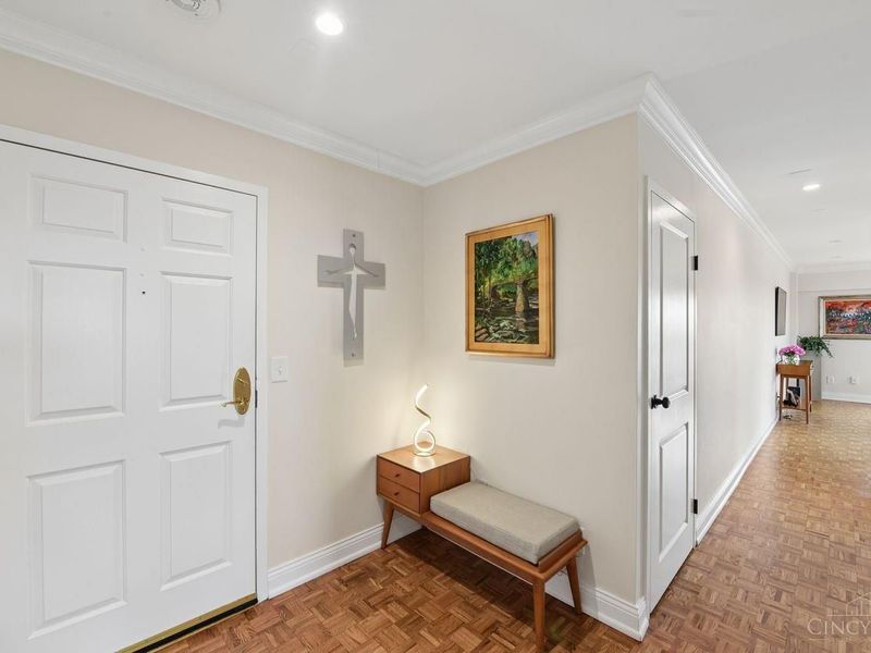 2200 Victory Parkway, Unit 1903, Cincinnati, OH 45206 Photo 3