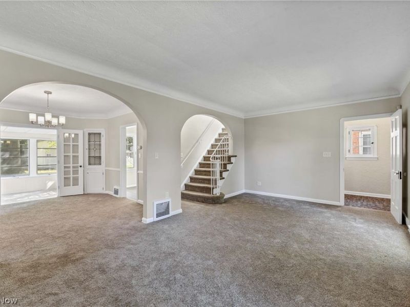 1031 Pennfield Road , Cleveland Heights, OH 44121 Photo 3