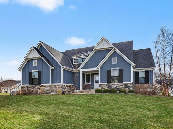 8138 Boardwalk Drive SW, Byron Center, MI 49315