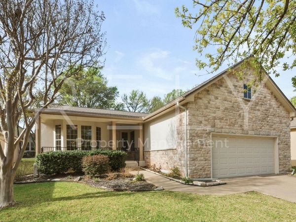 280 Whispering Wind DR, Georgetown, TX 78633