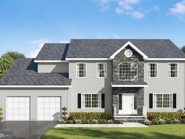 40 AVENUE I , MONROE TWP, NJ 08831