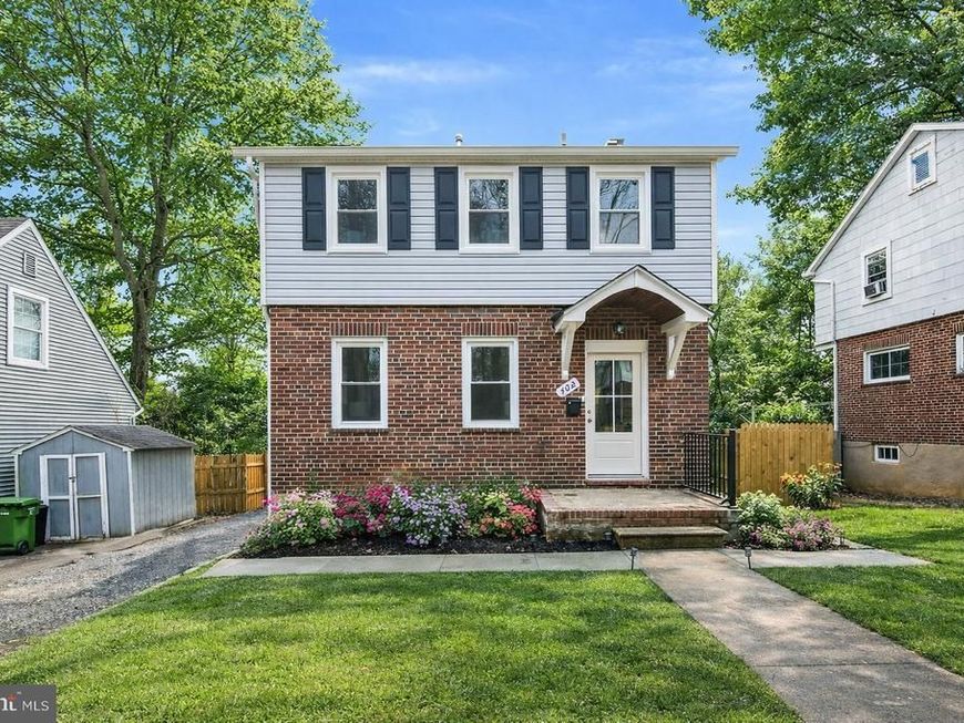 402 Westgate Road, Baltimore, MD 21229 Main Photo