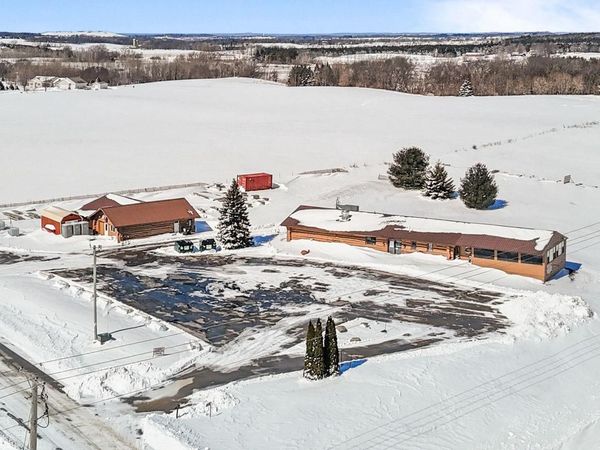 8826 GRAMS ROAD, Ripon, WI 54971