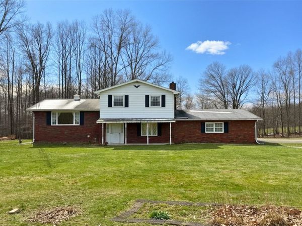 347 McClelland Road, Mercer, PA 16137