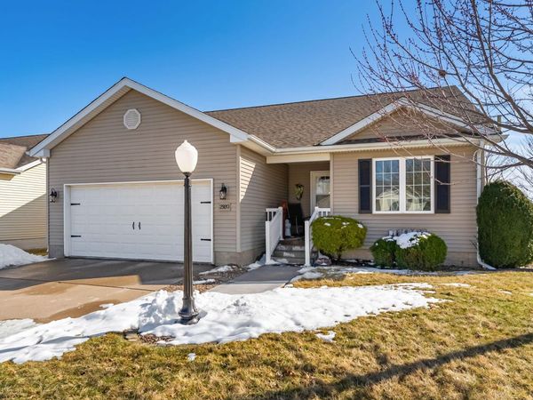2920 KAITLYN, Muscatine, IA 52761