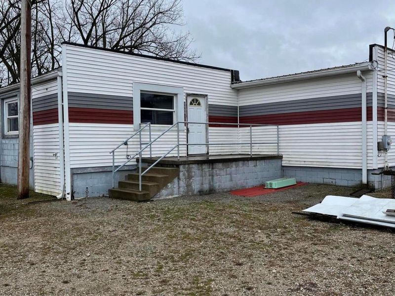 39 Mohican Street , Shelby, OH 44875 Photo 2