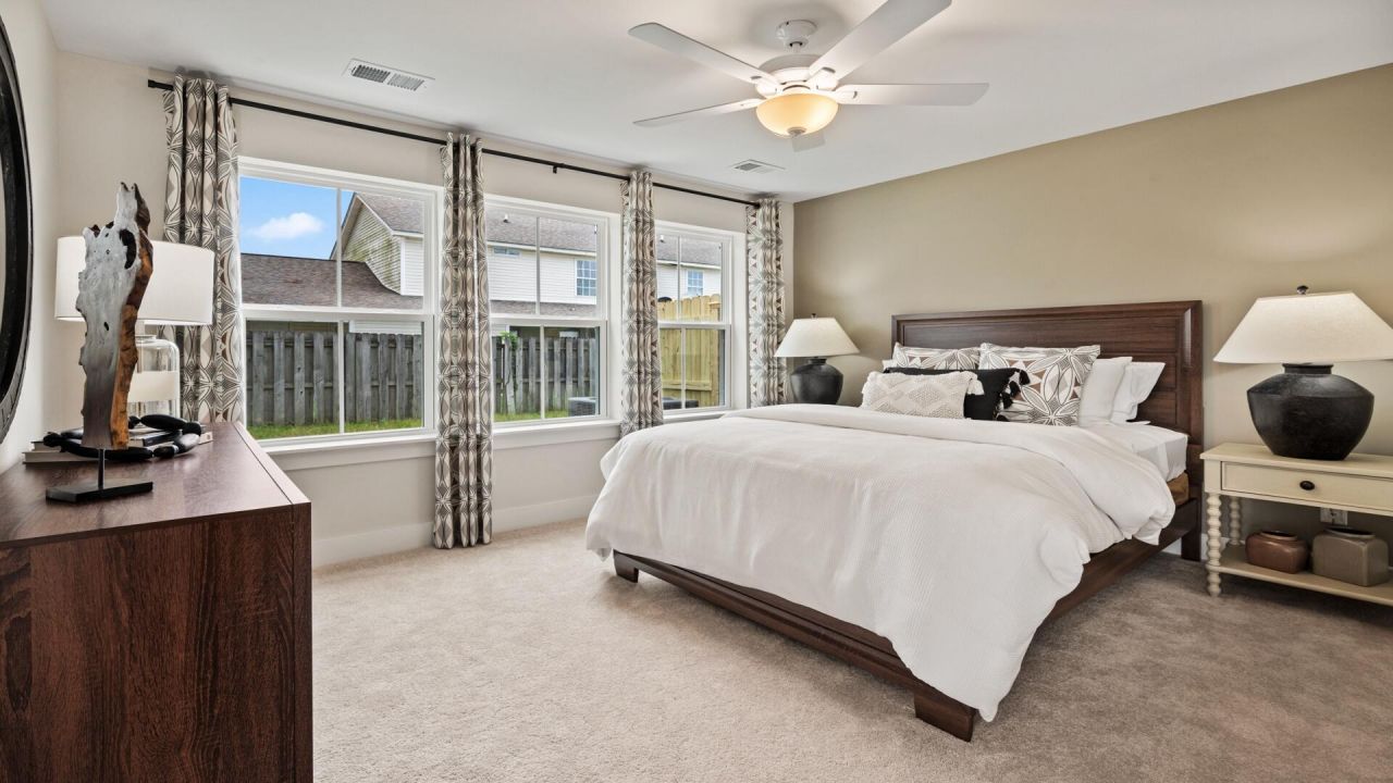 4633 Forest Hills Drive Photo 4