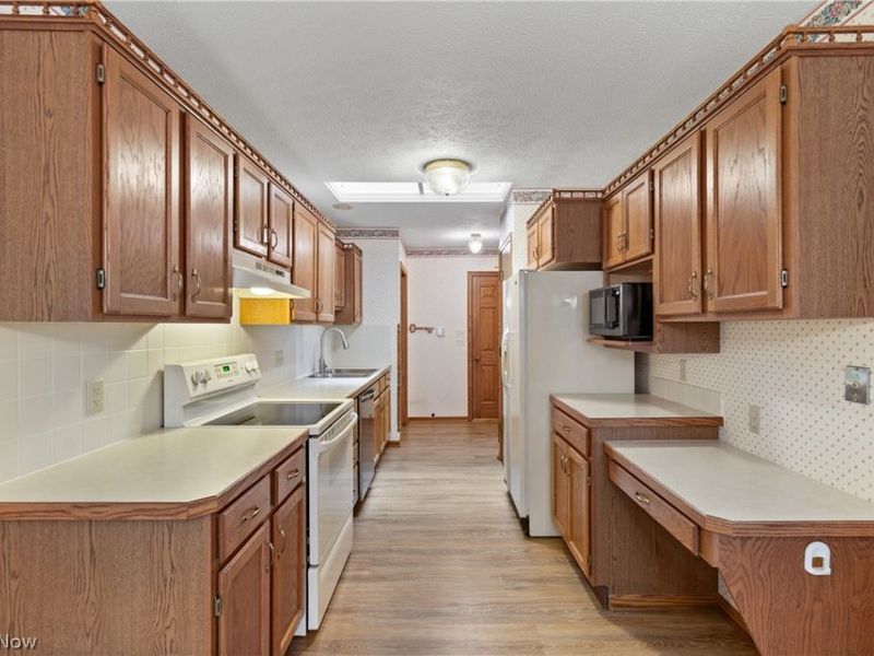 1529 Rhine River Road NW, Uniontown, OH 44685 Photo 12