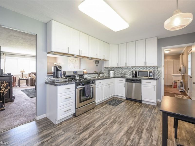 9102 Tanglewood Road, Macedonia, OH 44056 Photo 10