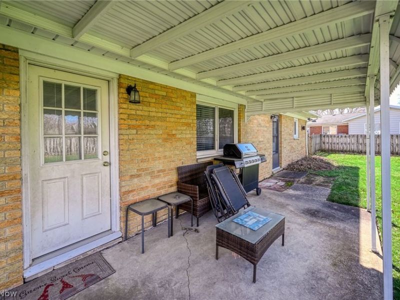 9102 Tanglewood Road, Macedonia, OH 44056 Photo 12