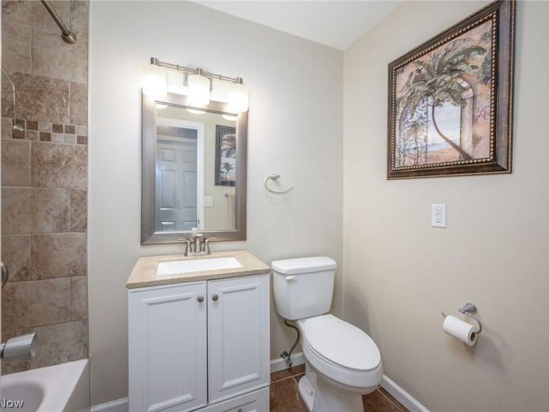 9102 Tanglewood Road, Macedonia, OH 44056 Photo 17