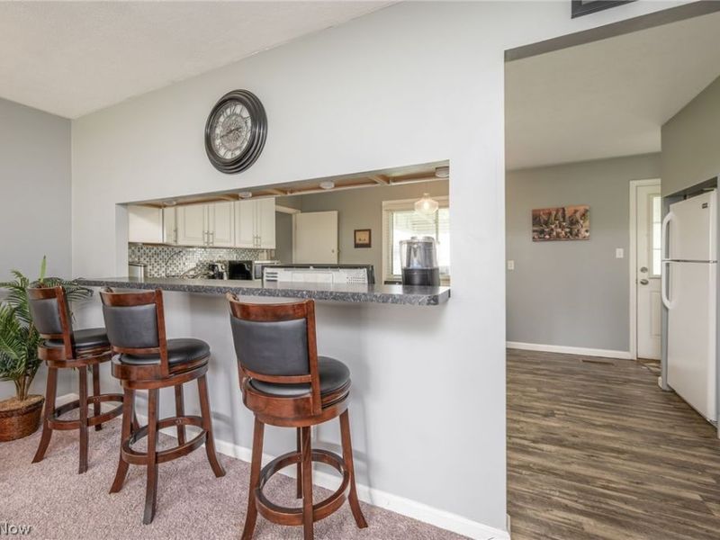 9102 Tanglewood Road, Macedonia, OH 44056 Photo 8