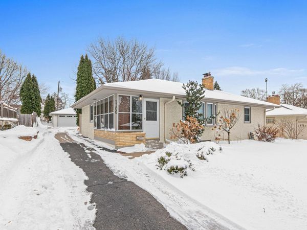 1306 Ottawa Avenue, West Saint Paul, MN 55118