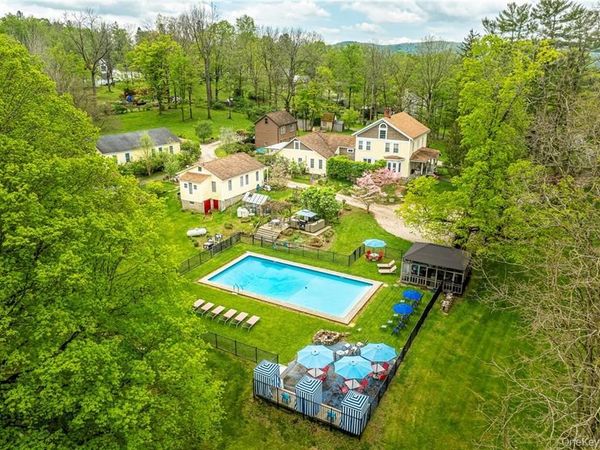 18 Stagecoach Lane , Amenia, NY 12501