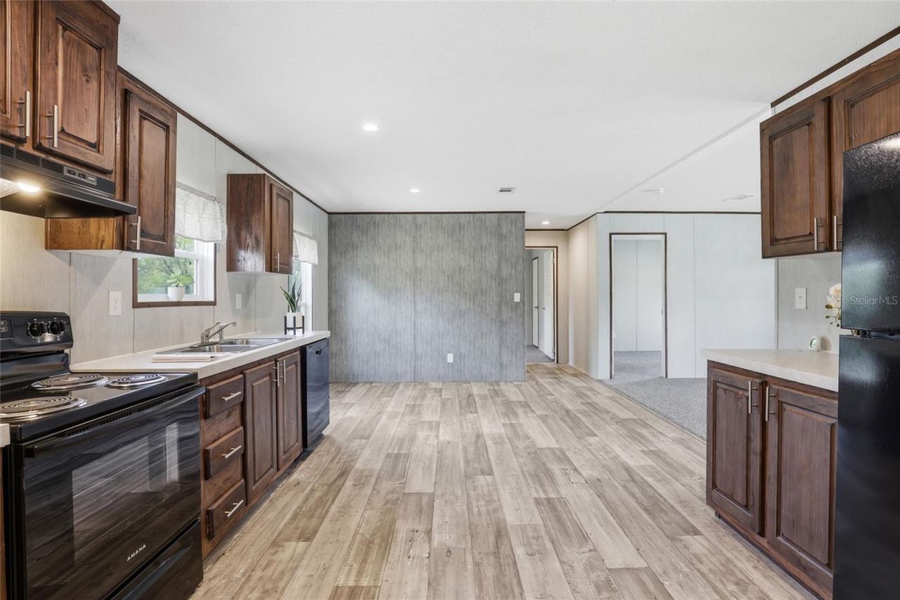 2231 SE 132nd Court , Morriston, FL 32668 Photo