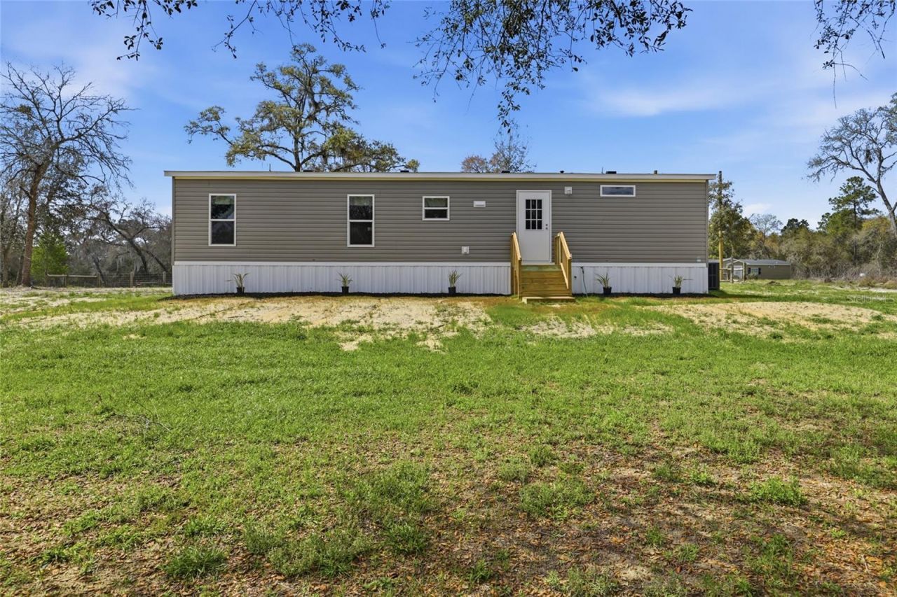 2231 SE 132nd Court , Morriston, FL 32668 Photo